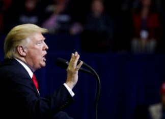 États-Unis : Donald Trump dit vouloir mettre fin au droit du sol, par décret