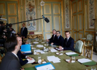 «Gilets jaunes»: Emmanuel Macron va s’exprimer ce lundi