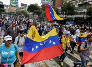 Venezuela : quatre morts avant des manifestations sous haute tension