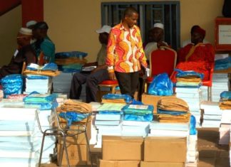 Guinée : Alpha Condé promet un double scrutin «dans la transparence»