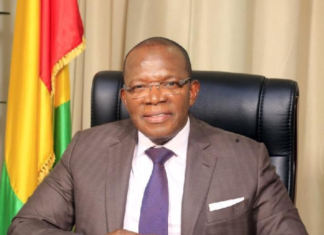 Guinée riposte COVID-19 : « les loyers sur les bâtiments publics et privés sont bloqués d’avril à décembre 2020 » (Kassory Fofana)