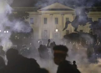 Mort de George Floyd : heurts près de la Maison Blanche, couvre-feu dans de grandes villes