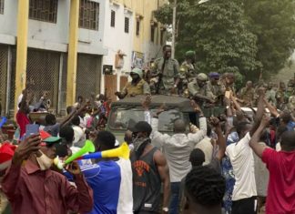 Mali: le président IBK annonce sa démission suite au coup de force militaire
