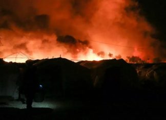 Migrants : incendie dans le camp de Moria, Lesbos déclarée « en état d’urgence »